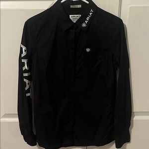 Ariat button up fitted shirt